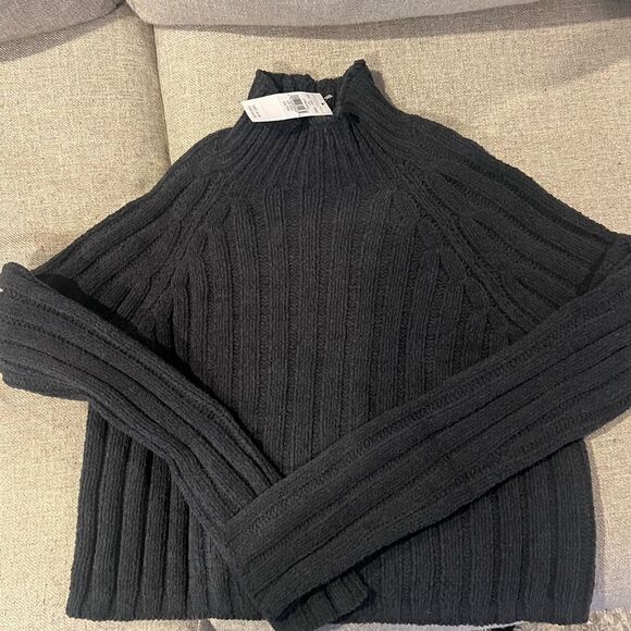American eagle sweater womens with turtleneck size‎ xxs black- new - Picture 1 of 4